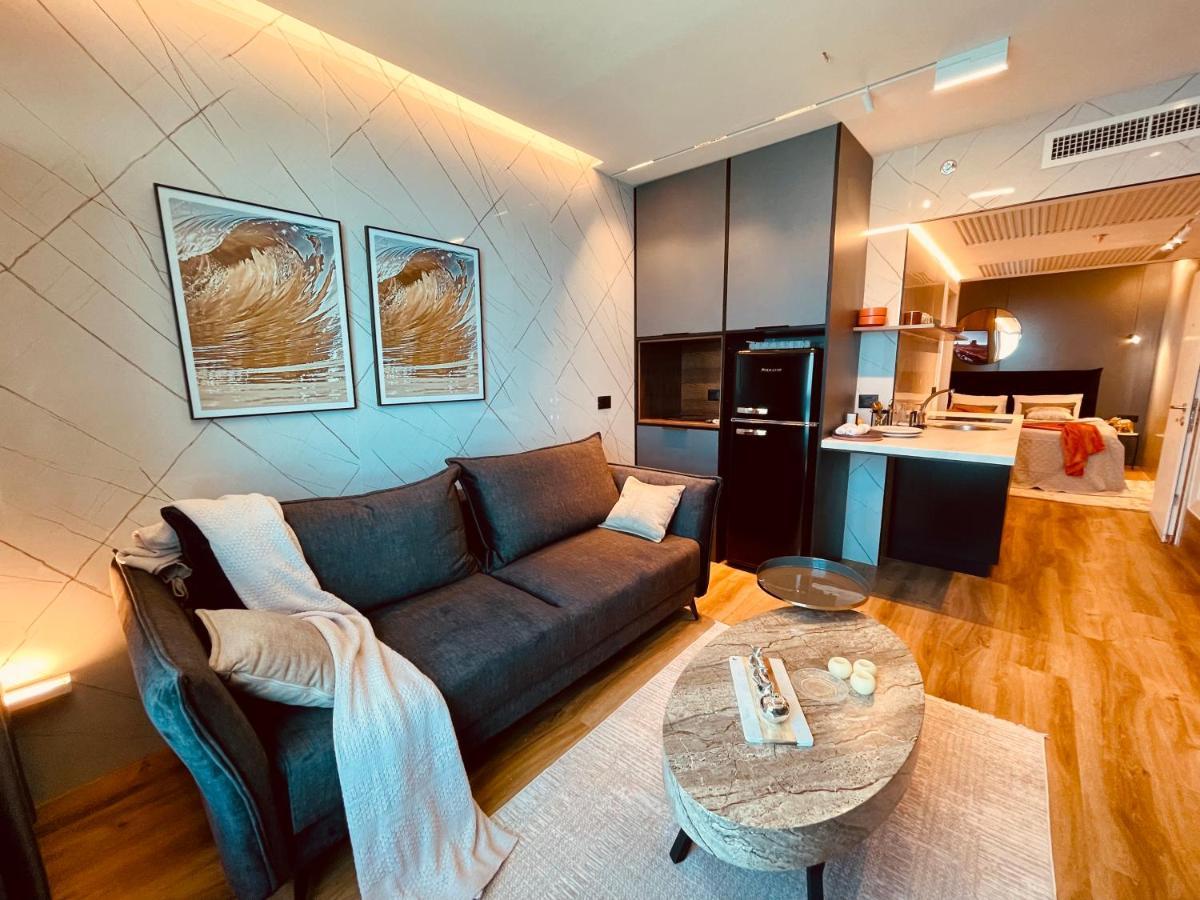 C Tower Apartments Нетанья Екстер'єр фото