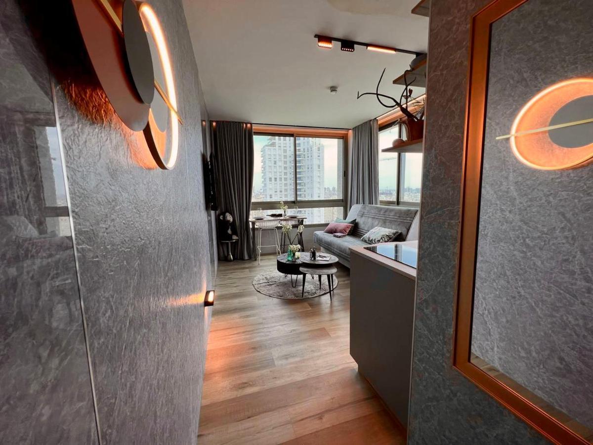 C Tower Apartments Нетанья Екстер'єр фото